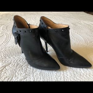 Enzo Angiolini Booties